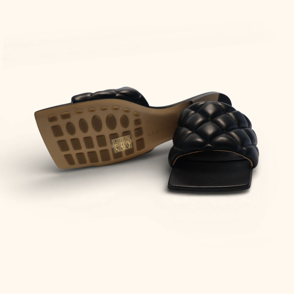PADDED SLIDE FLAT