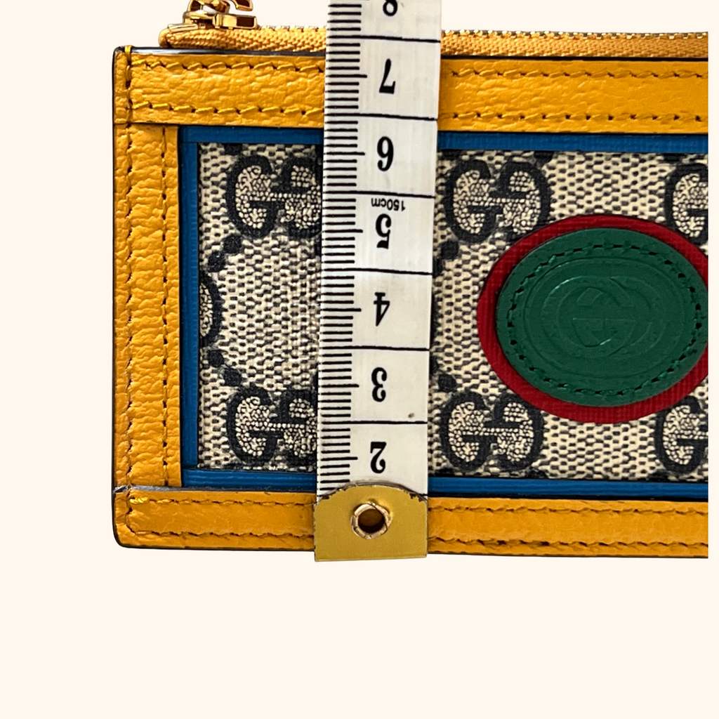 Gucci gg supreme card