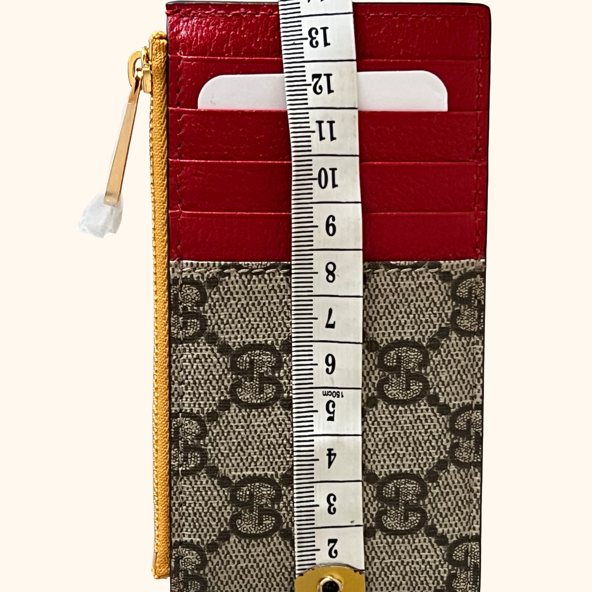 Gucci gg supreme card