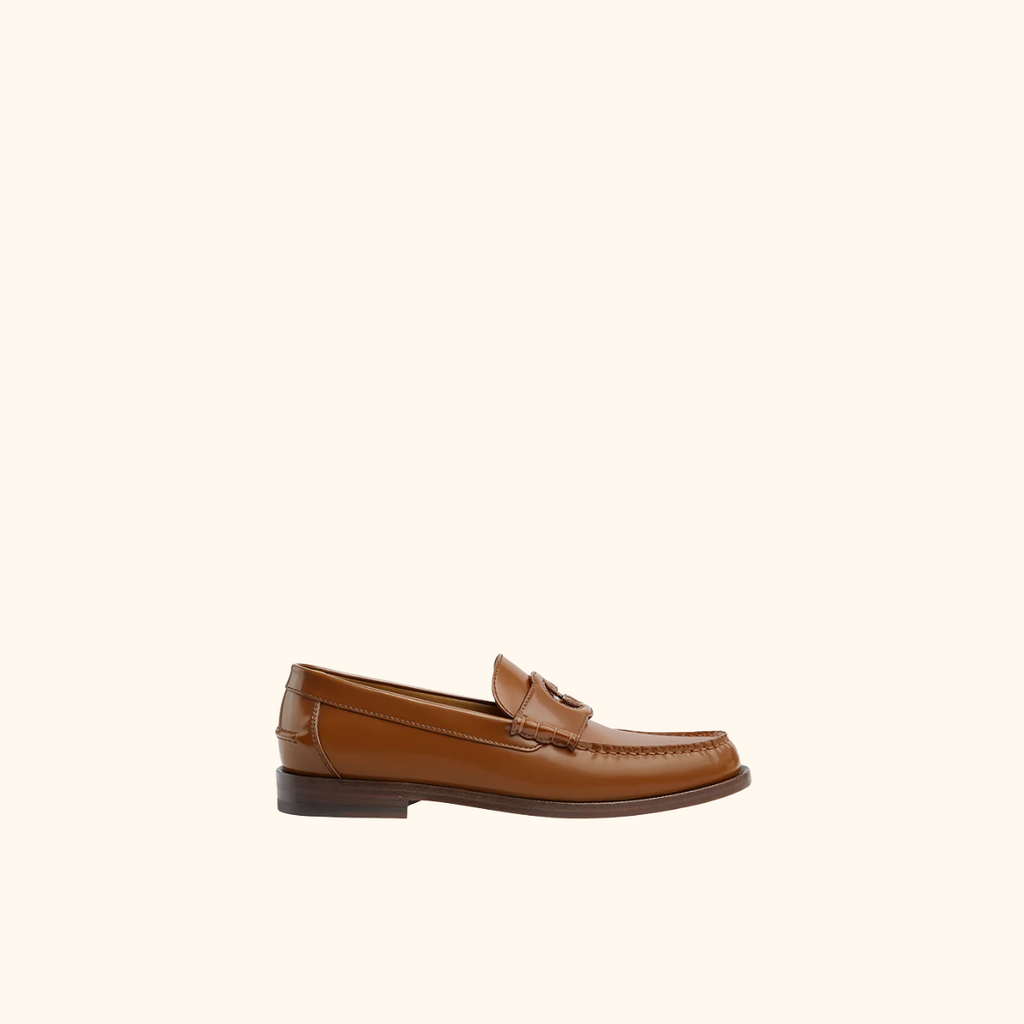 Cut out brown Moccasin