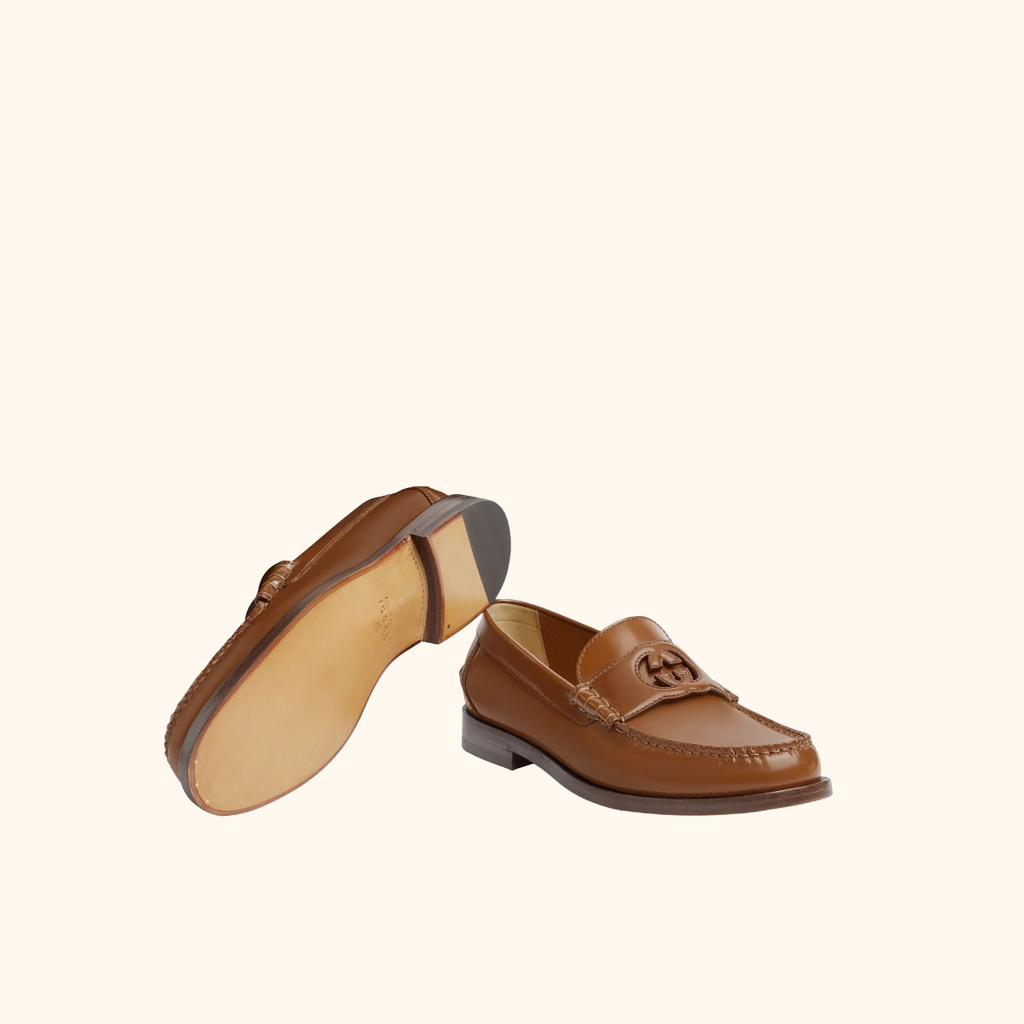 Cut out brown Moccasin