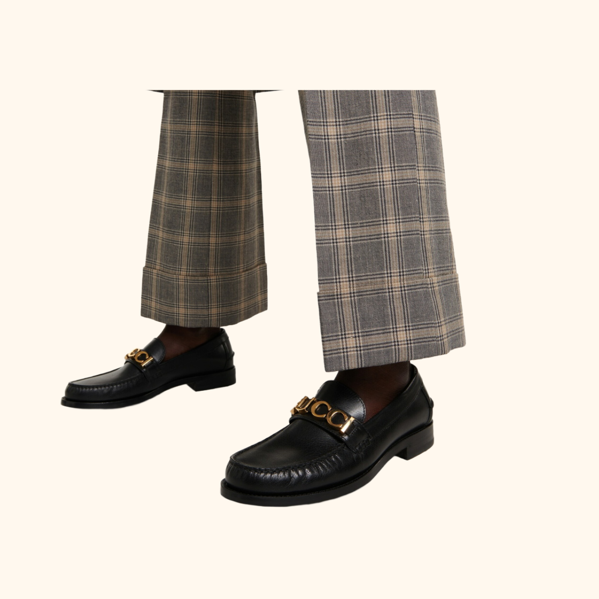 Logo plaque loafer