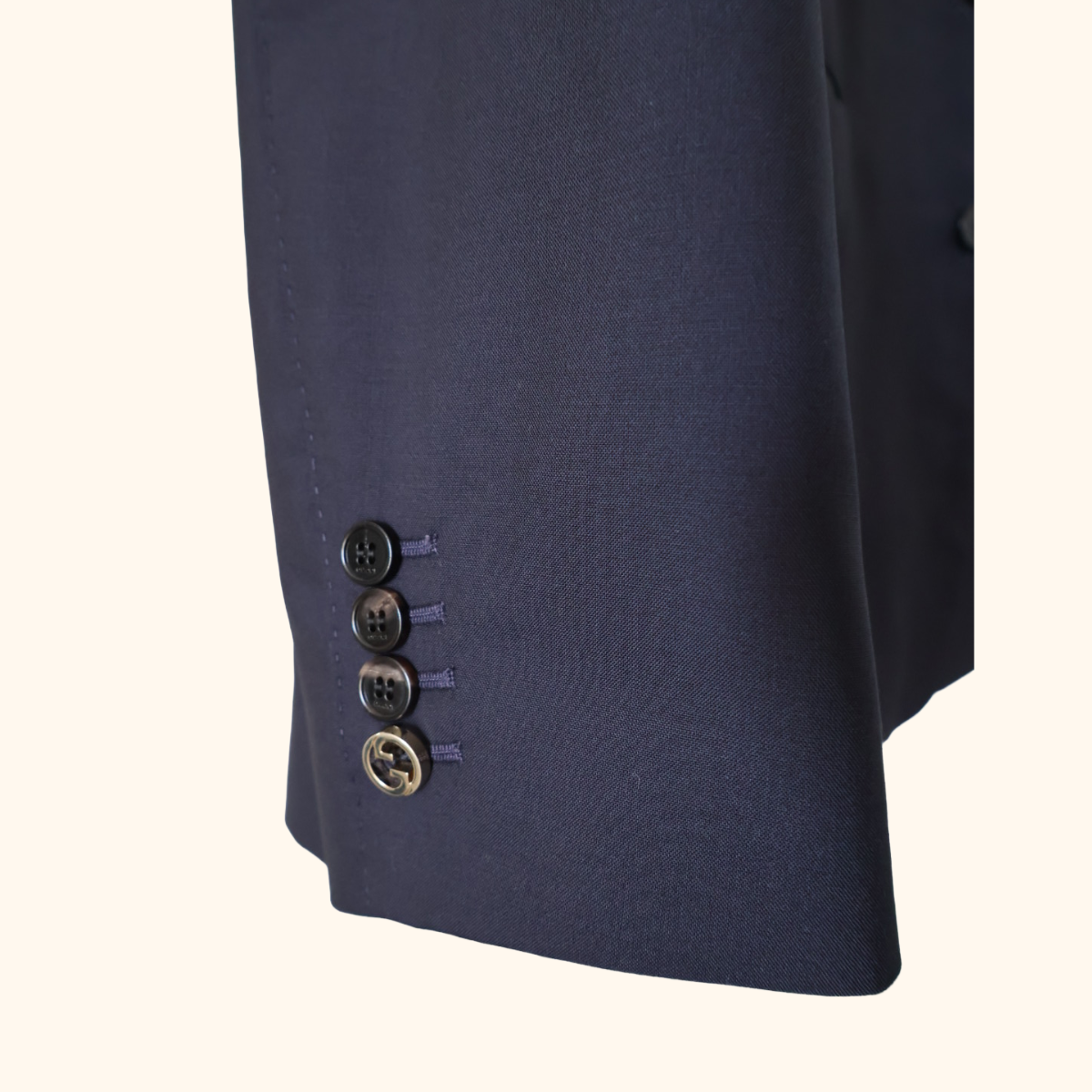 Men’s suit