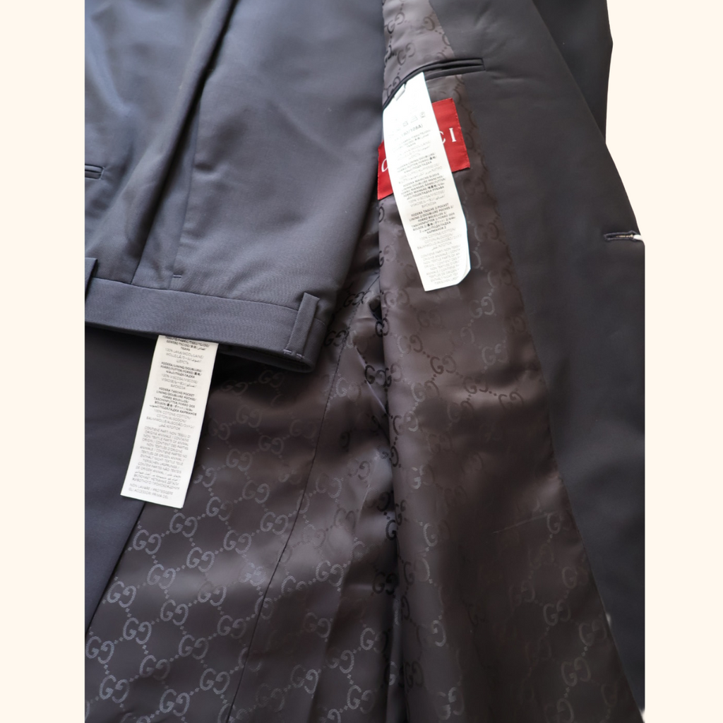 Men’s suit