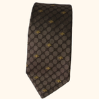 GG featuring Bee tie