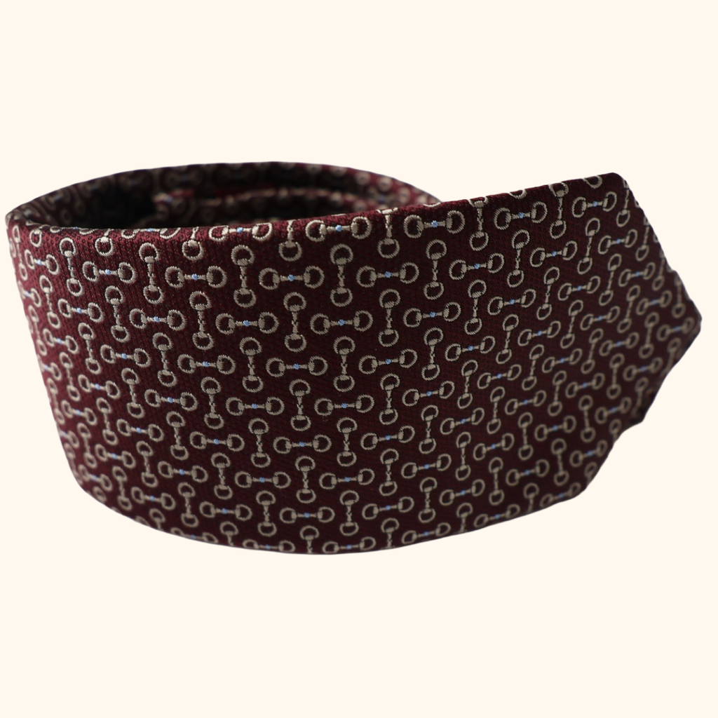 Horsebit tie