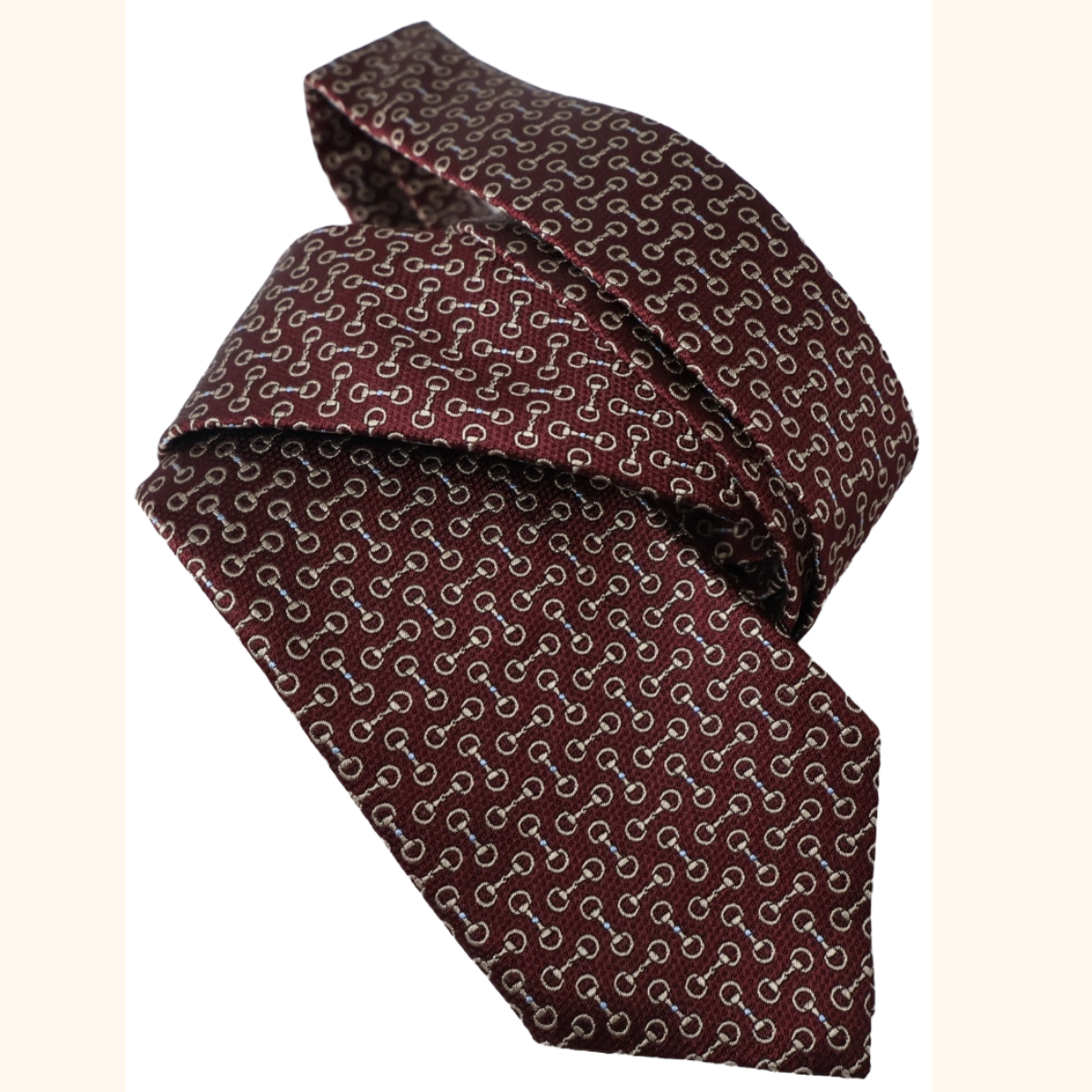 Horsebit tie
