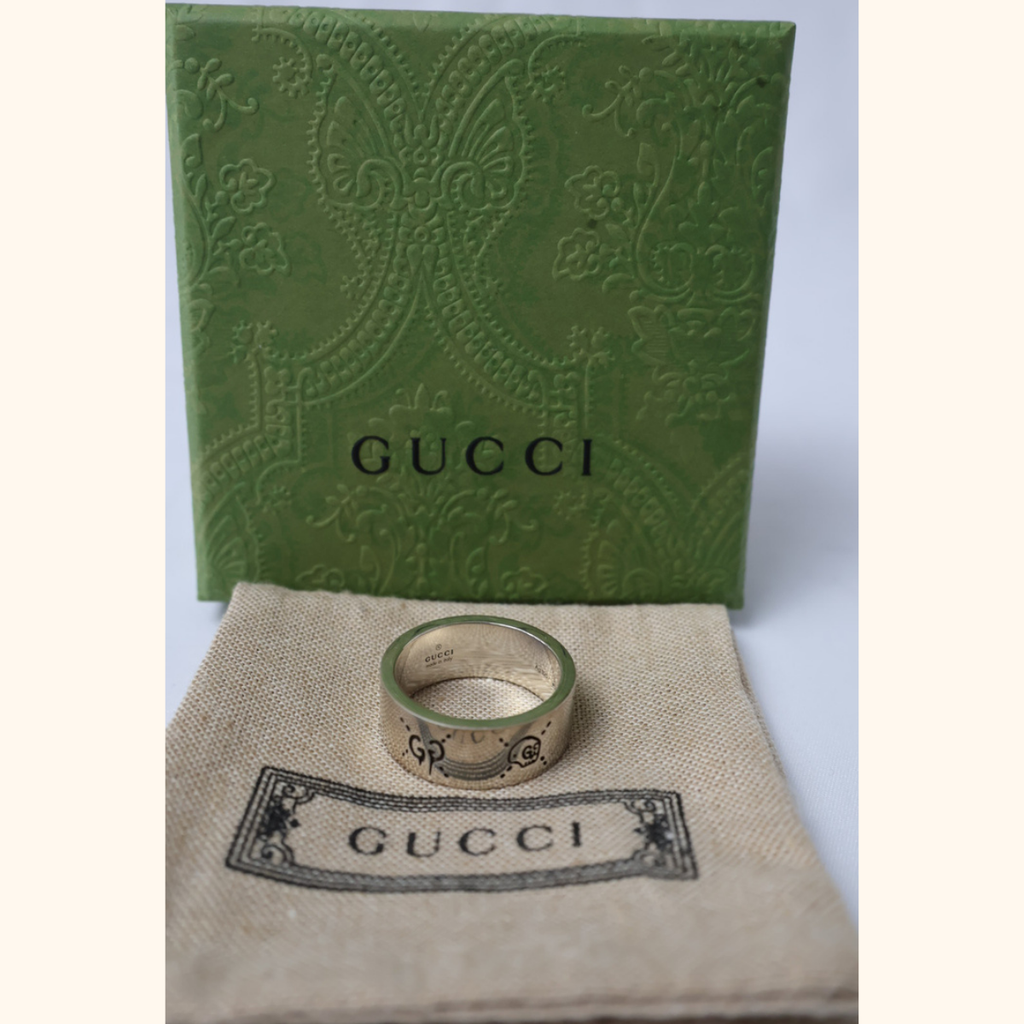 Gucci ghost