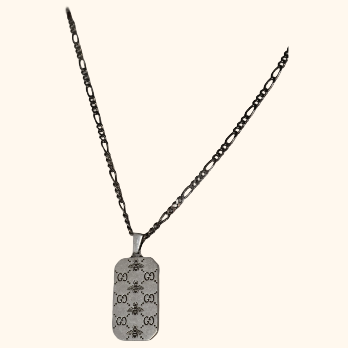 Gucci ft bee necklace