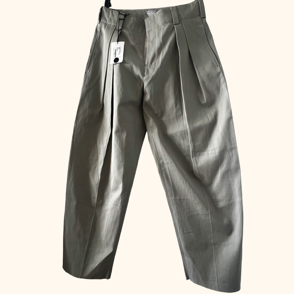 Cotton twill trouser