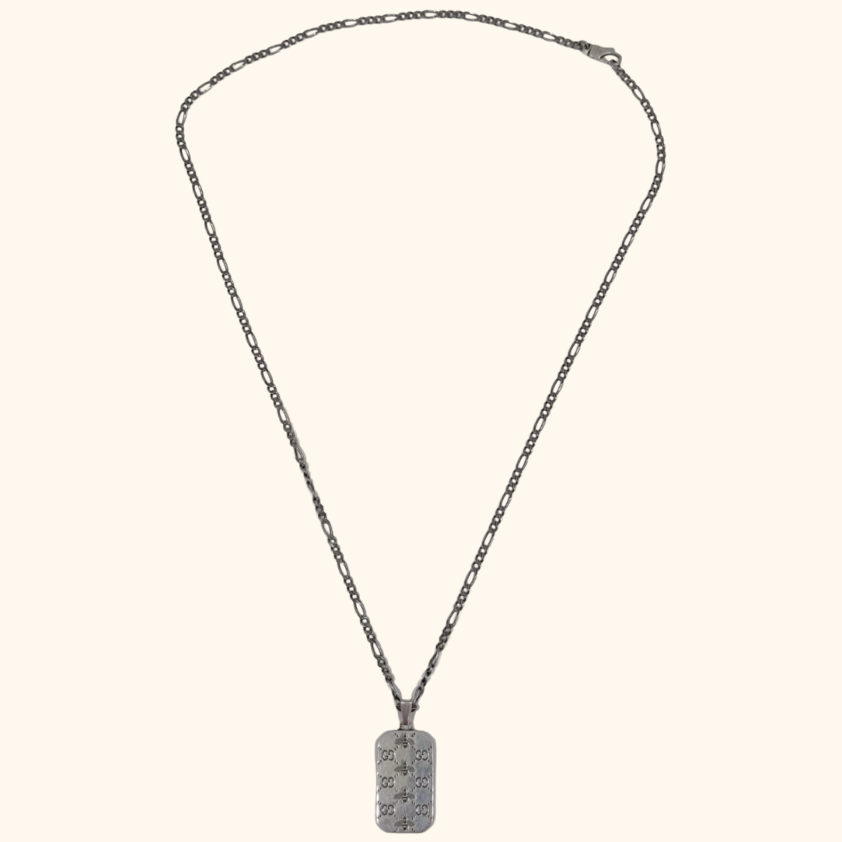 Gucci ft bee necklace