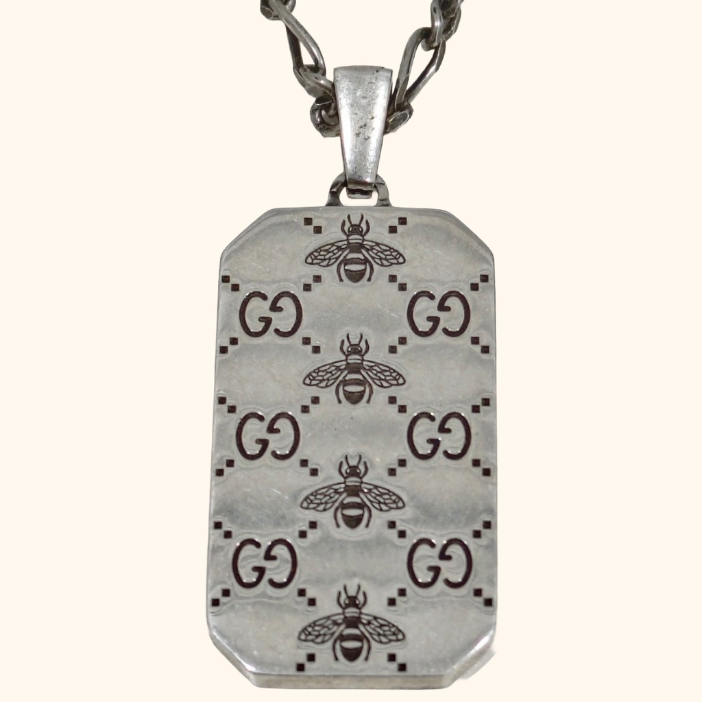 Gucci ft bee necklace