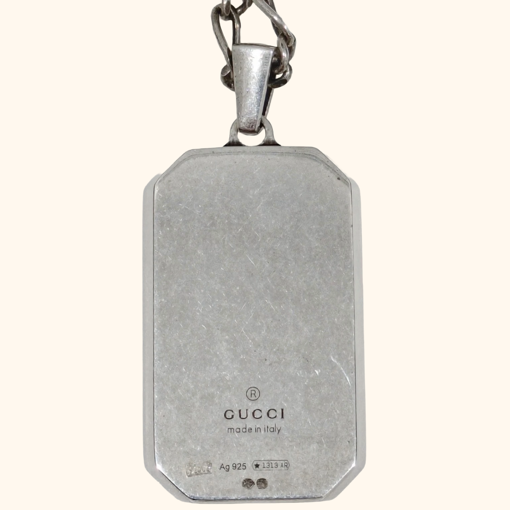 Gucci ft bee necklace